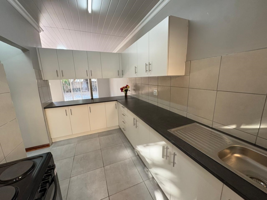To Let 2 Bedroom Property for Rent in Rustenburg Central North West
